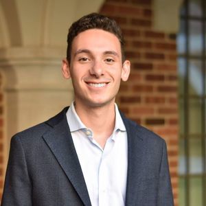 Meet your Posher, Eric